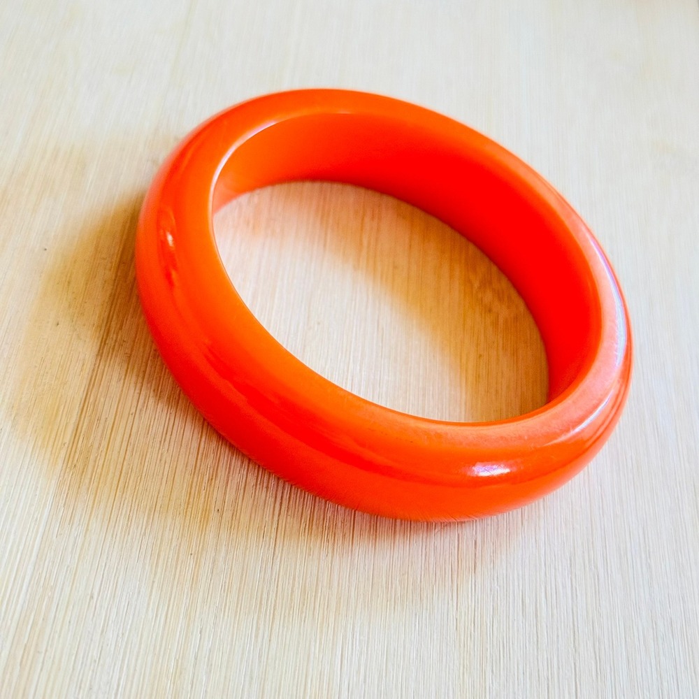 VTG Pumpkin Orange Bright Bakelite Bangle Bracelet Tested Art Deco Thick 46g